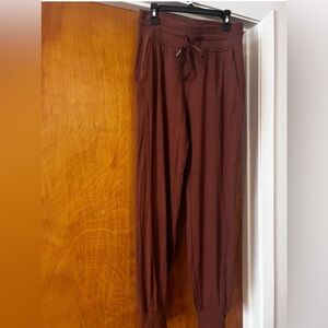 Lululemon License to Train Joggers